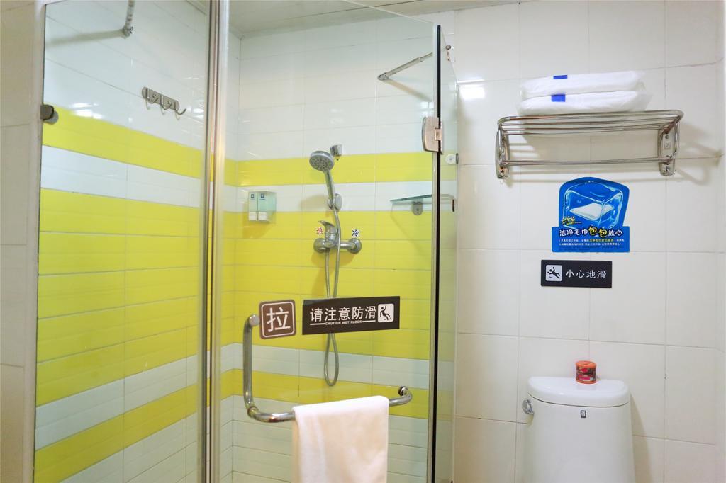 7Days Inn Guangzhou Nonglinxia Road Ouzhuang Subway Station Exterior foto
