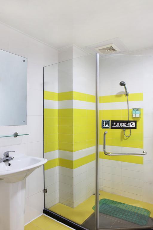 7Days Inn Guangzhou Nonglinxia Road Ouzhuang Subway Station Cameră foto